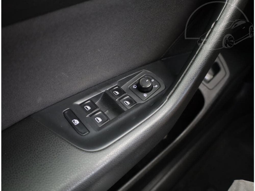 2015 Volkswagen PASSAT - 12