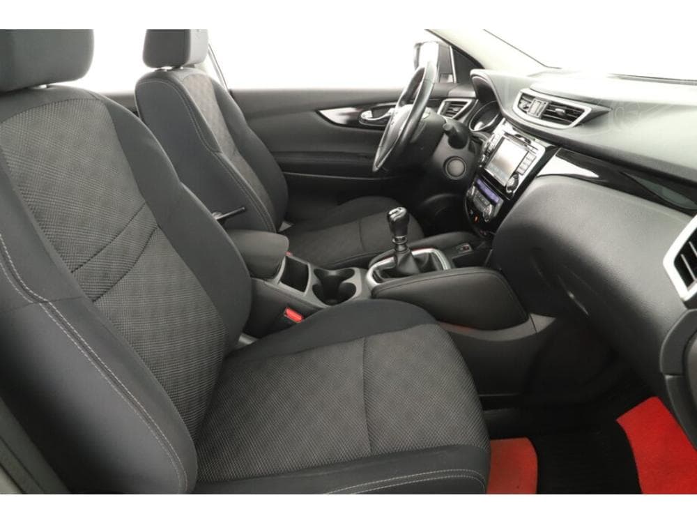 2015 Nissan QASHQAI - 7