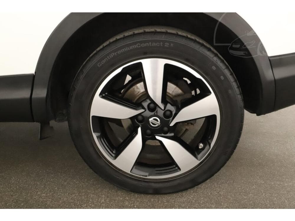 2015 Nissan QASHQAI - 12