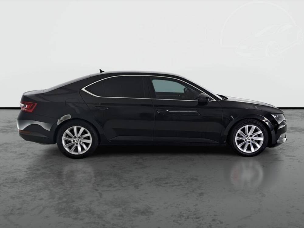 2019 Škoda SUPERB - 6