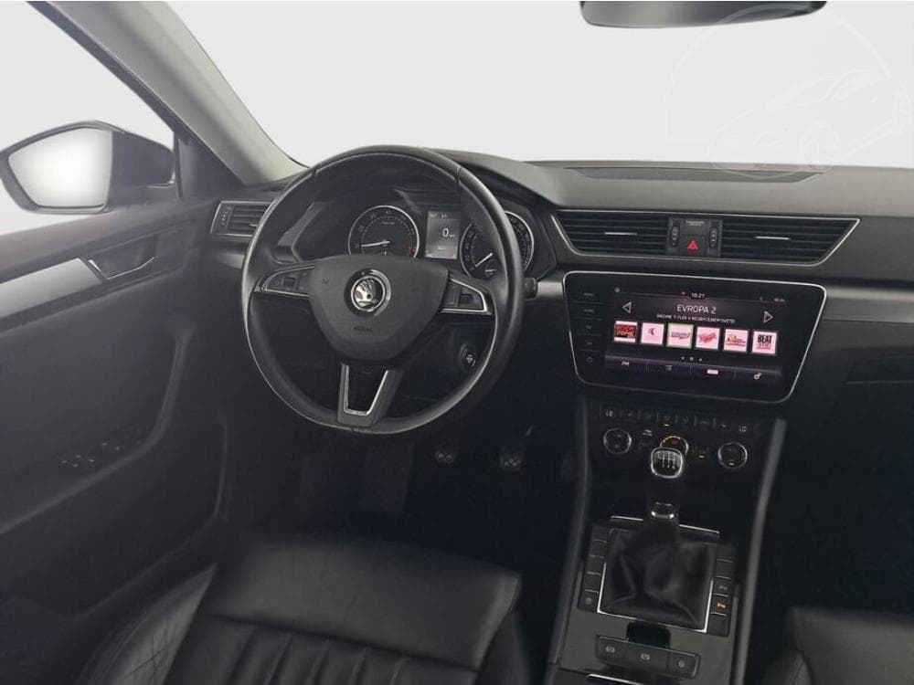 2019 Škoda SUPERB - 7