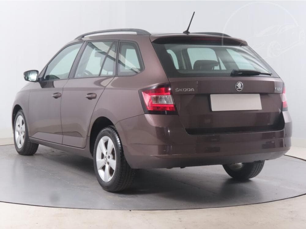 2015 Škoda FABIA - 4