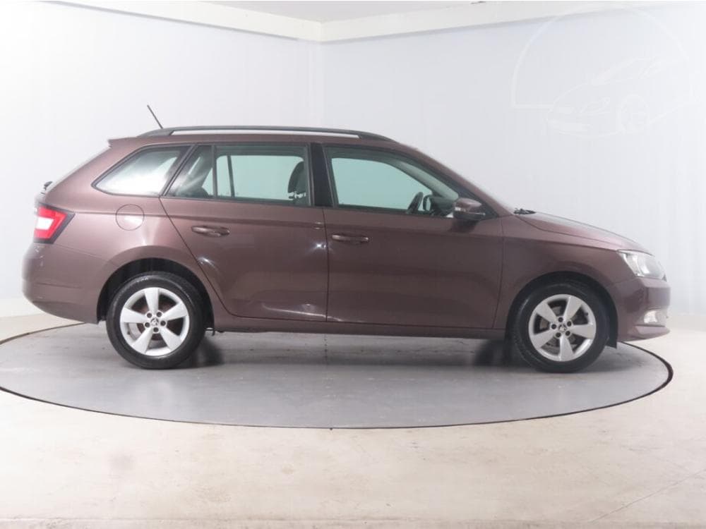 2015 Škoda FABIA - 6