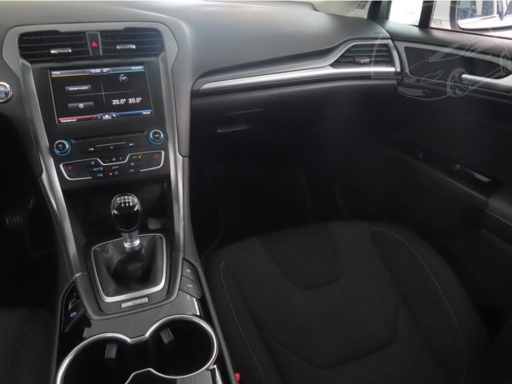 2015 Ford MONDEO - 8
