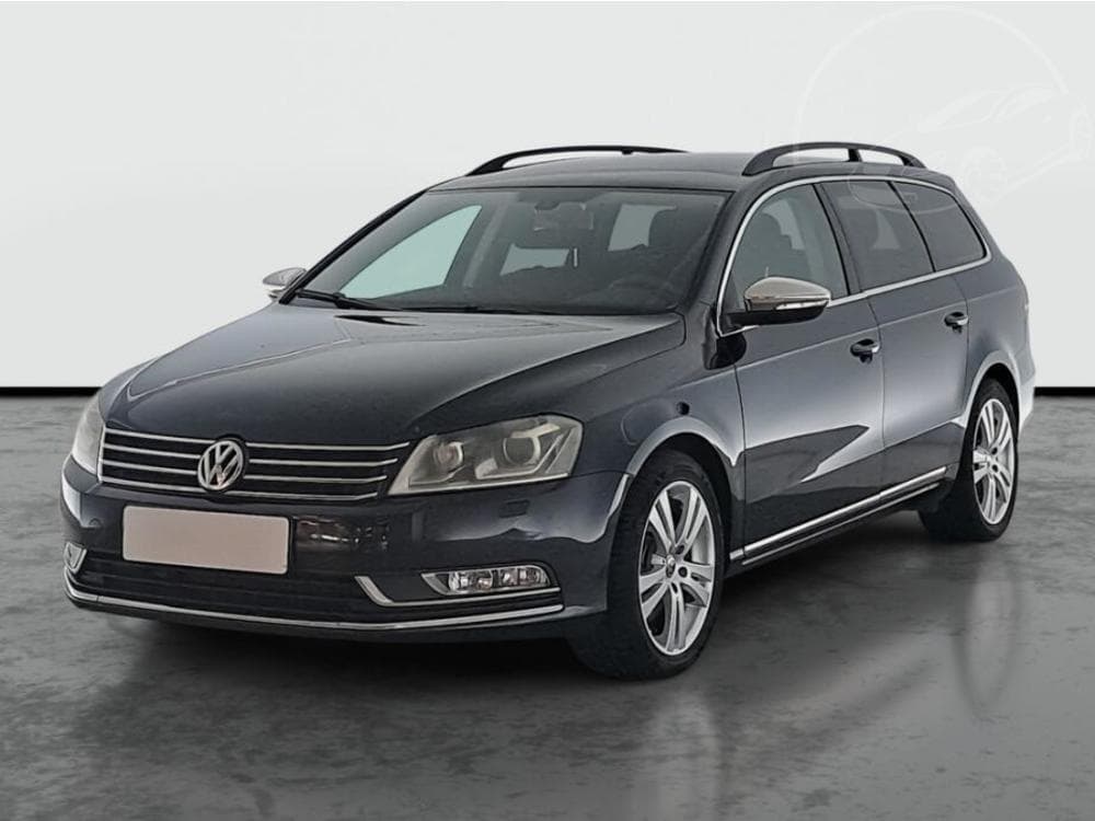 2011 Volkswagen PASSAT - 2