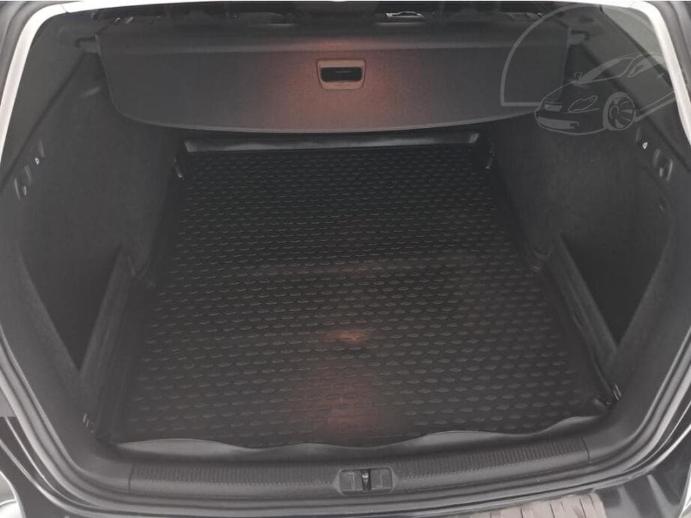 2011 Volkswagen PASSAT - 14