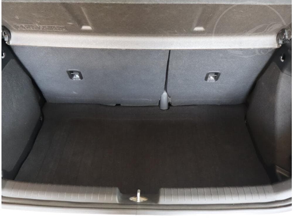 2018 Hyundai i20 - 14