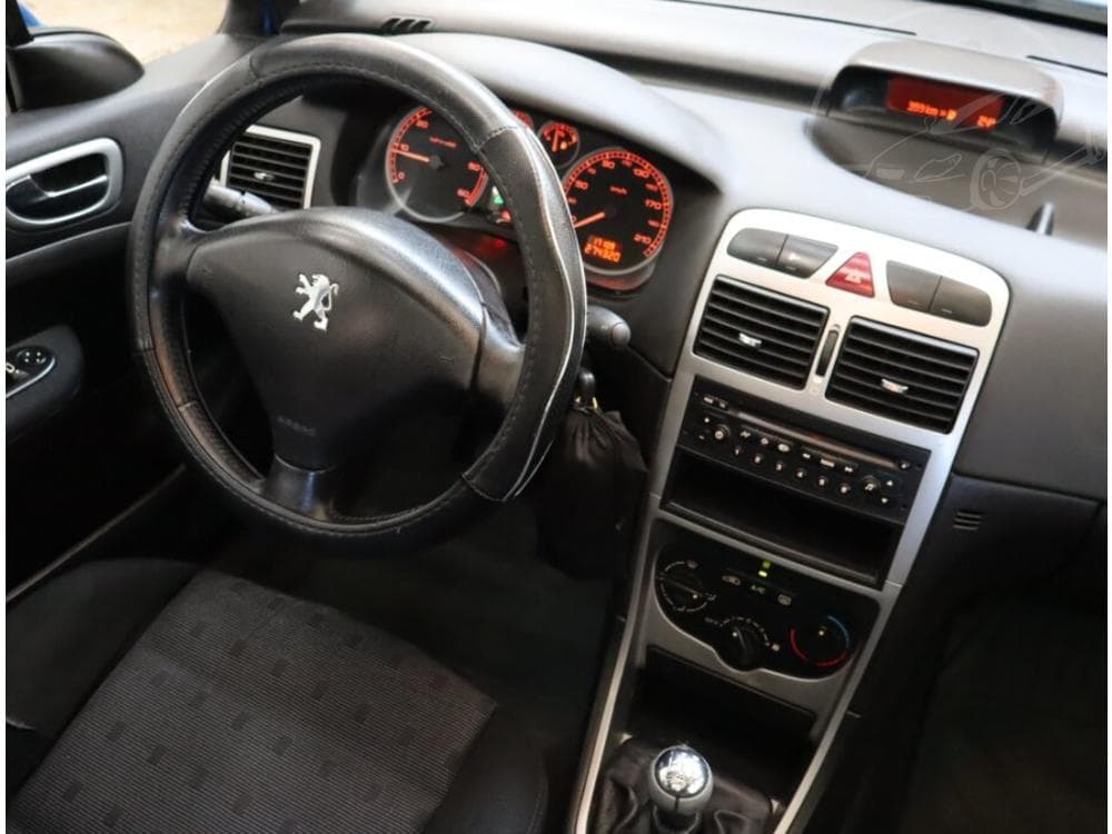 2002 Peugeot 307 - 7