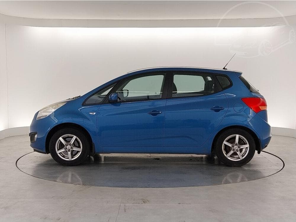 2010 Kia VENGA - 3