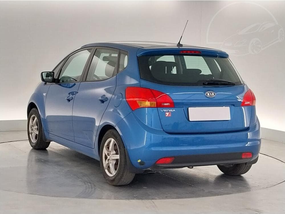 2010 Kia VENGA - 4