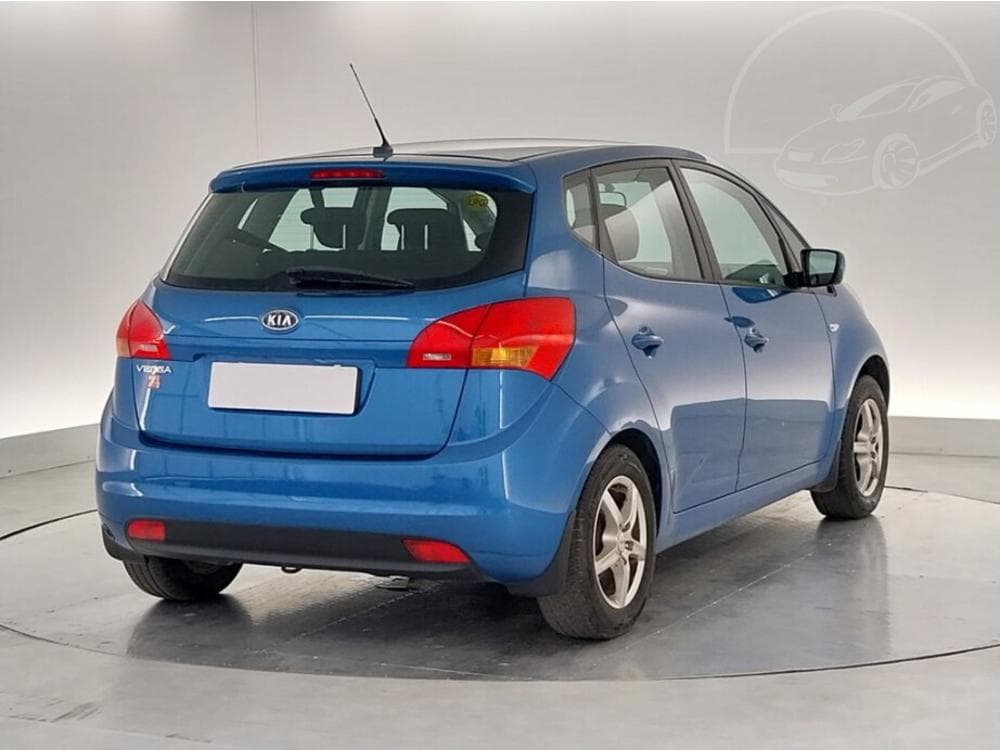 2010 Kia VENGA - 5