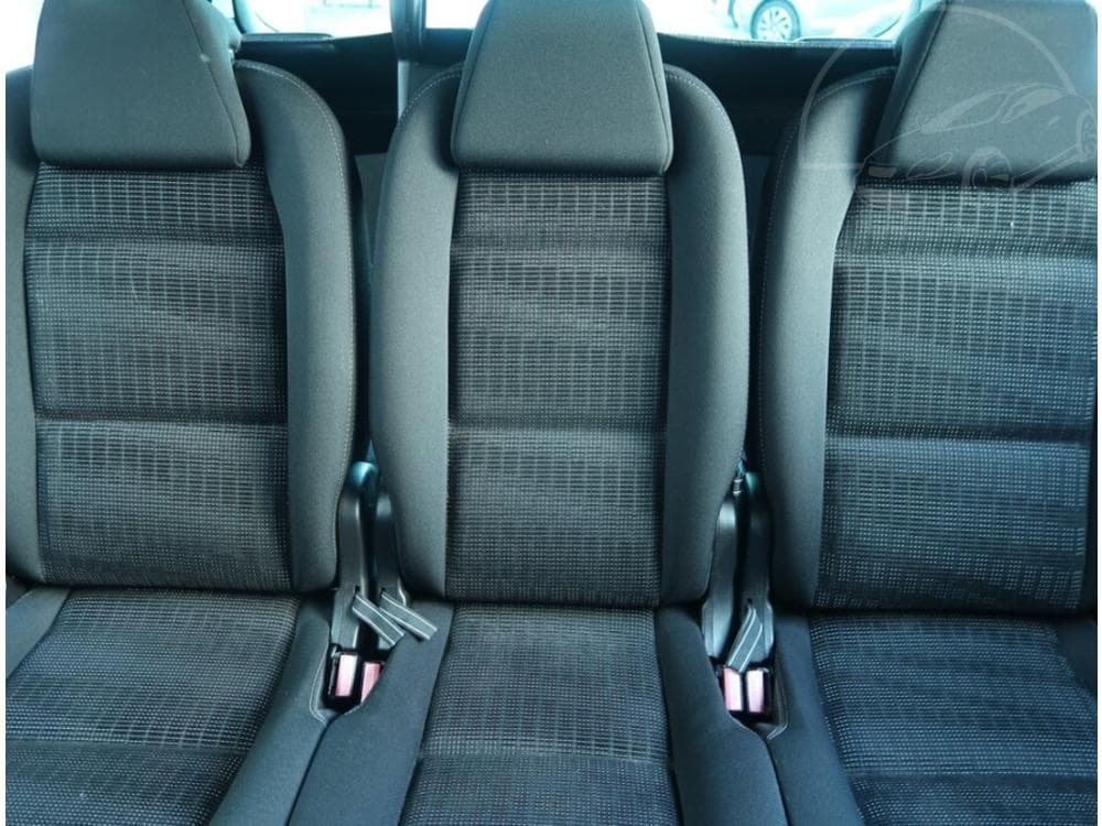2008 Peugeot 307 - 10