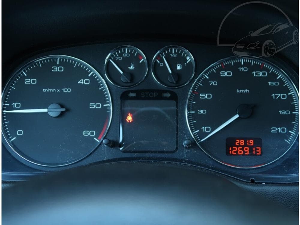 2008 Peugeot 307 - 11