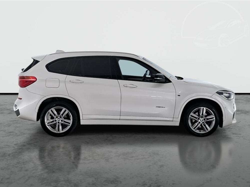 2017 BMW X1 - 6
