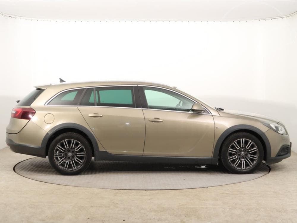 2014 Opel INSIGNIA - 6