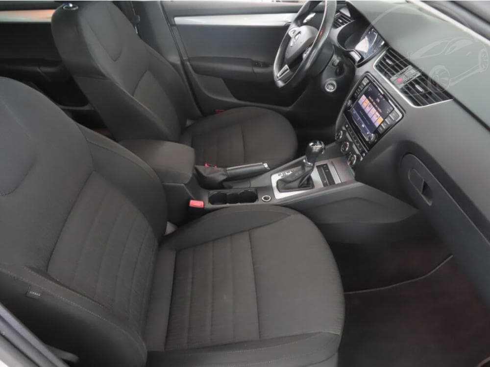 2015 Škoda OCTAVIA - 9