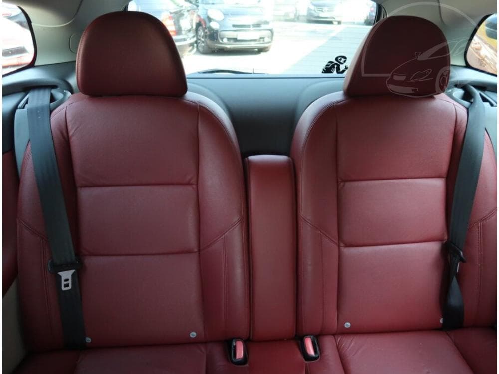 2011 Volvo C30 - 10