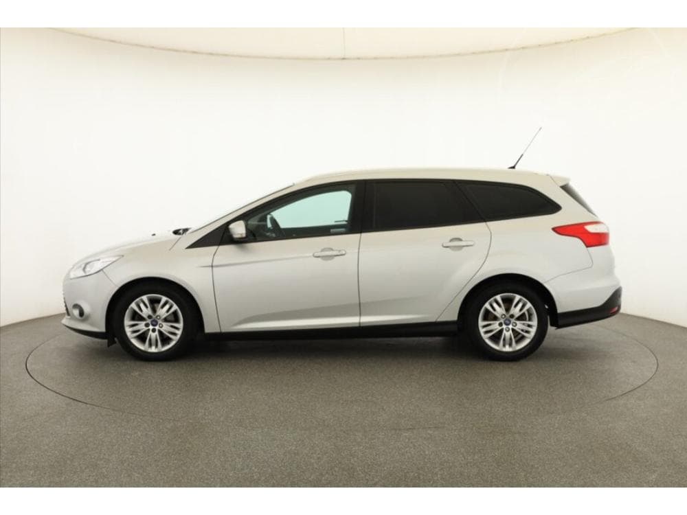 2011 Ford FOCUS - 3