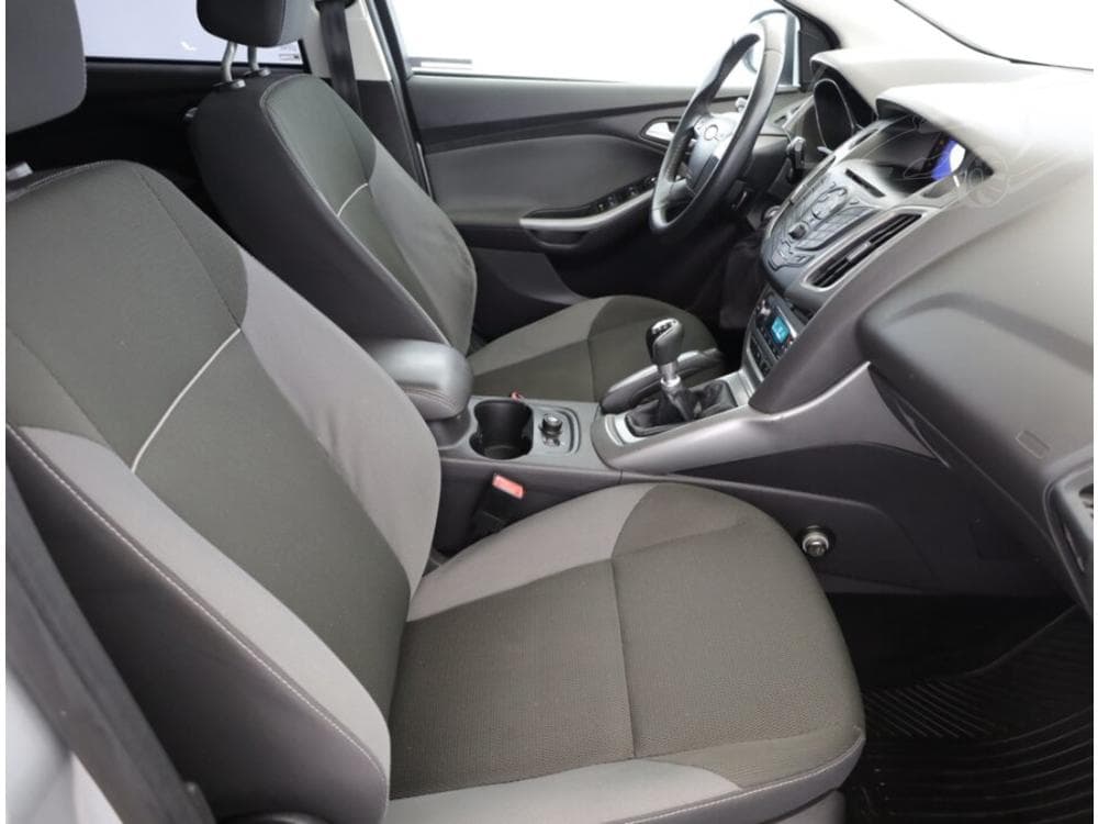 2011 Ford FOCUS - 7