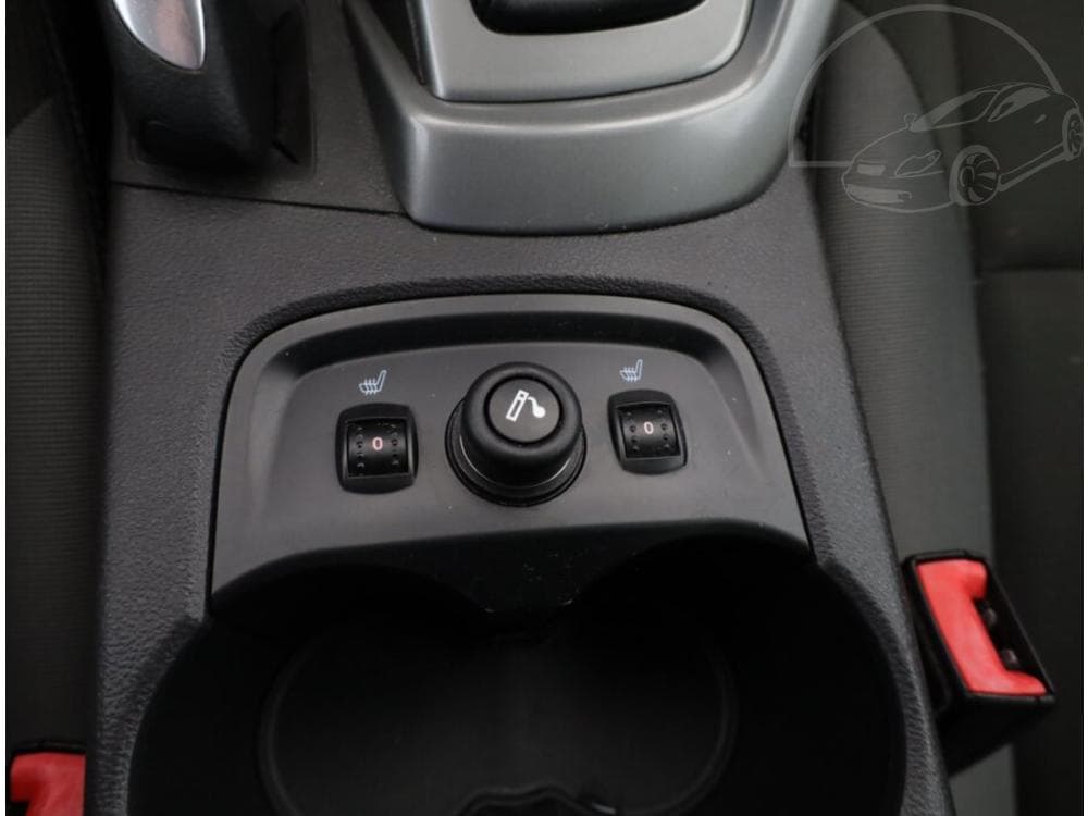 2011 Ford FOCUS - 12