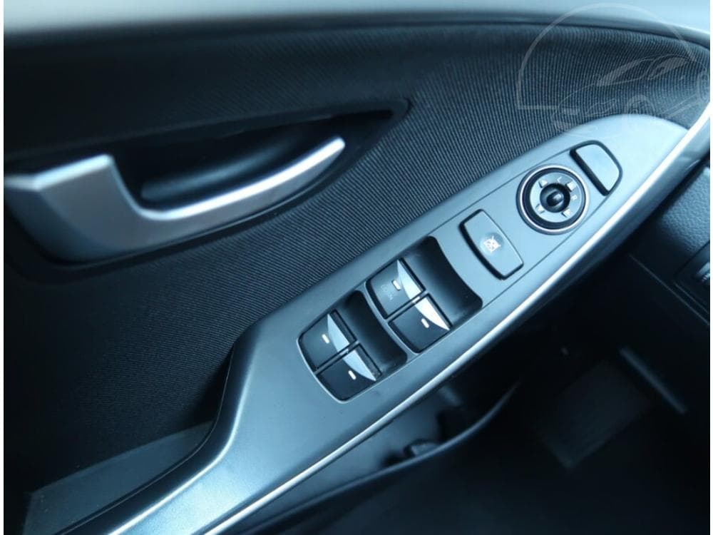 2012 Hyundai i30 - 15