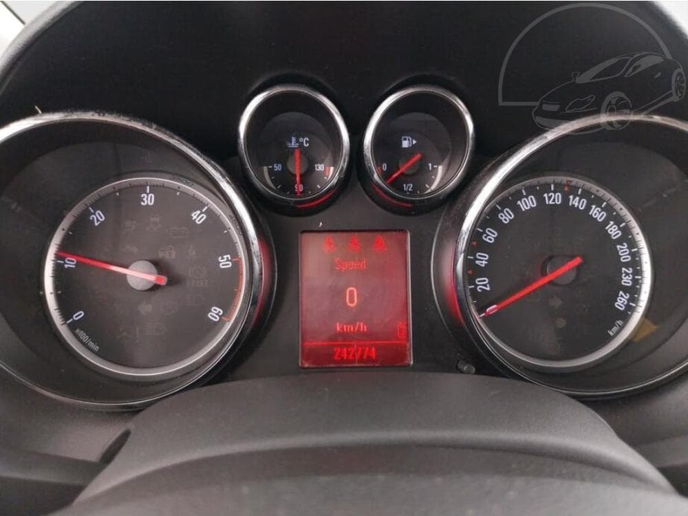 2010 Opel ASTRA - 11