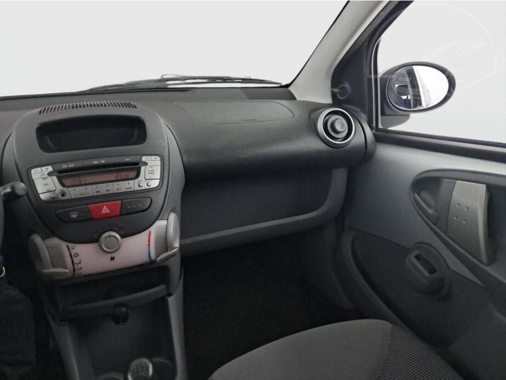 2007 Peugeot 107 - 8