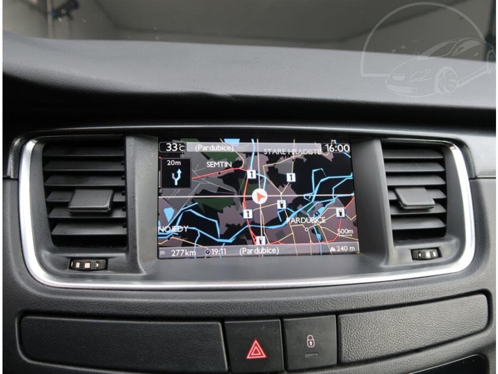 2011 Peugeot 508 - 13