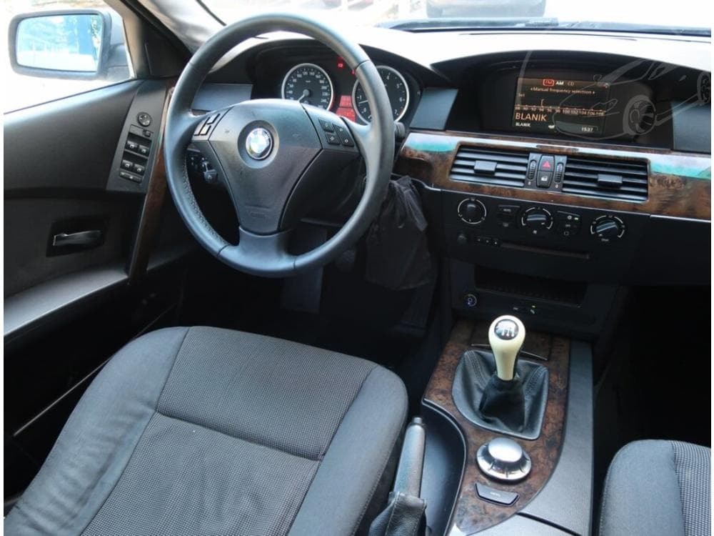 2004 BMW 5-SERIES - 7