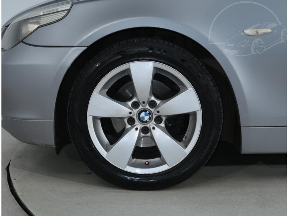 2004 BMW 5-SERIES - 14