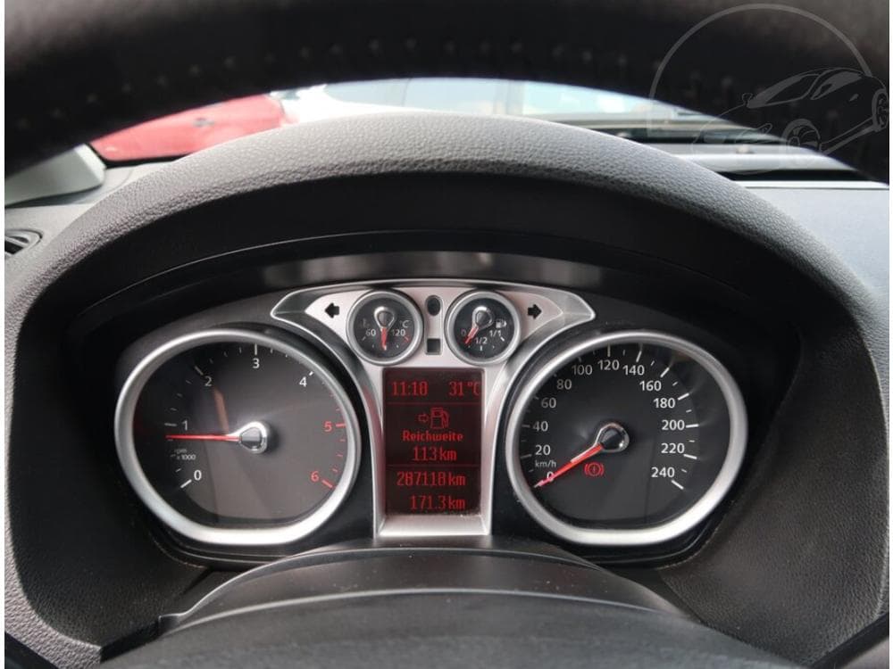 2010 Ford C-MAX - 11