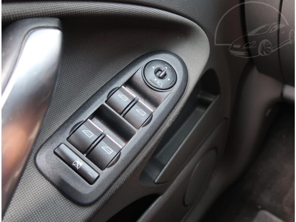2010 Ford C-MAX - 15