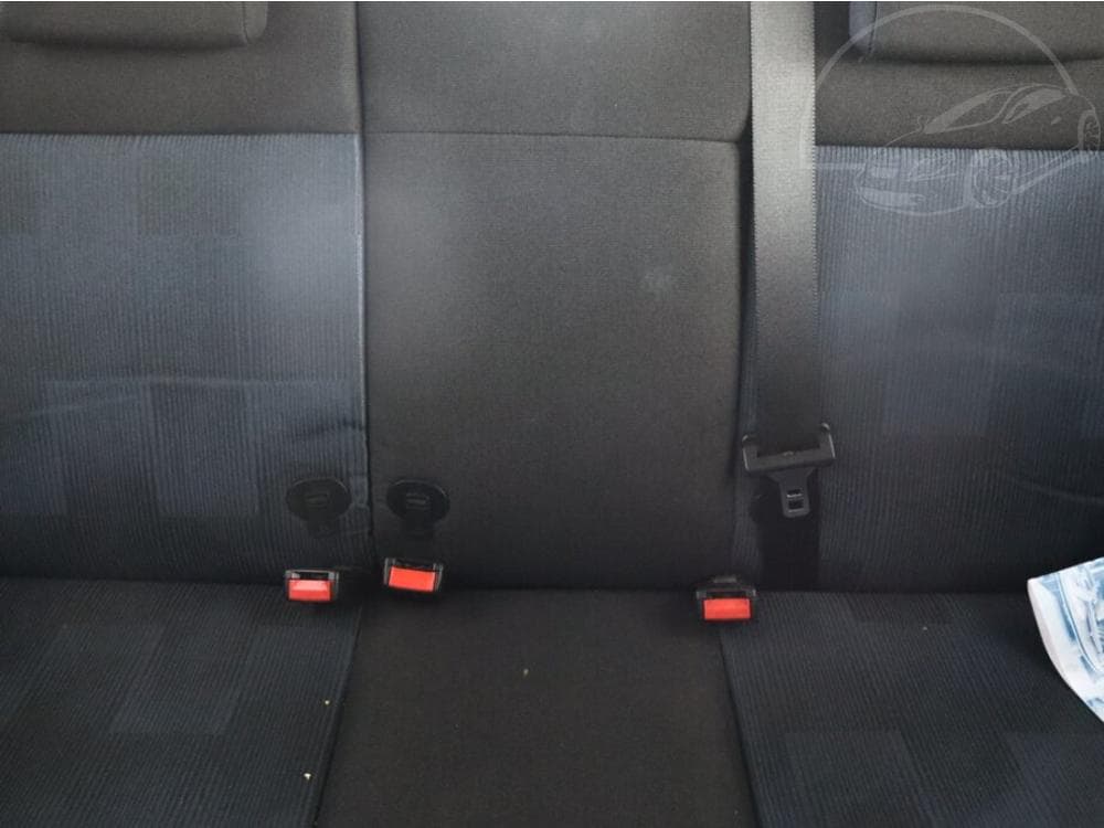 2007 Ford FIESTA - 8