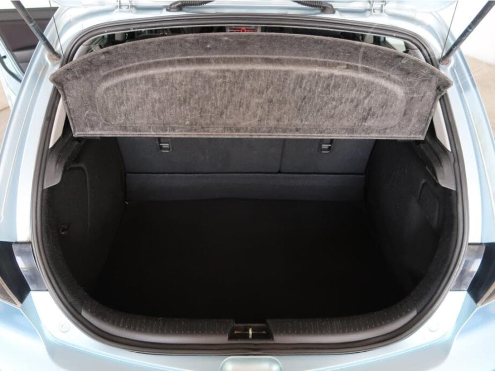2006 Mazda 3 - 13