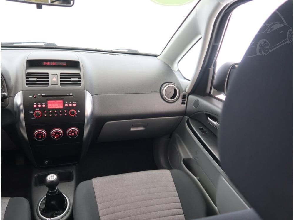2008 Suzuki SX4 - 8