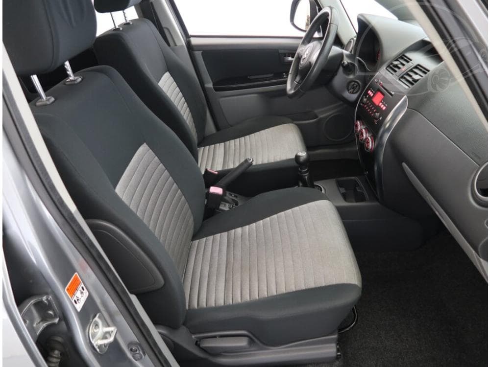 2008 Suzuki SX4 - 9