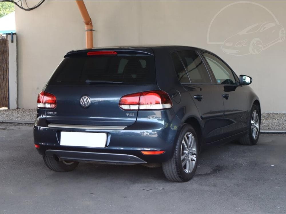 2010 Volkswagen GOLF - 5
