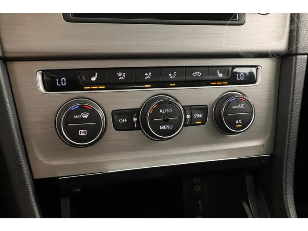 2015 Volkswagen GOLF - 14