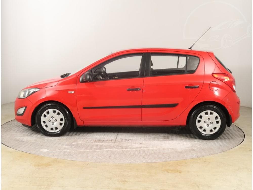 2013 Hyundai i20 - 3