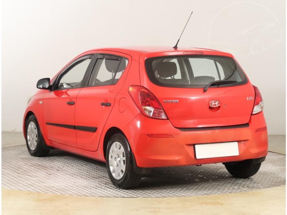 2013 Hyundai i20 - 4