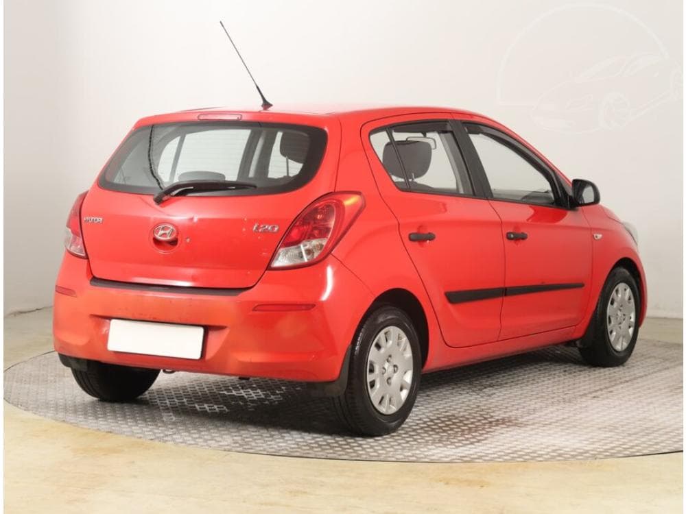 2013 Hyundai i20 - 5