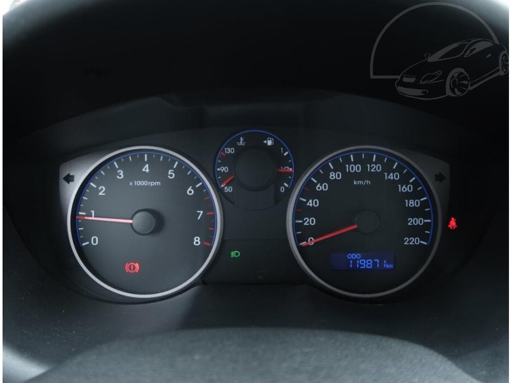 2013 Hyundai i20 - 11