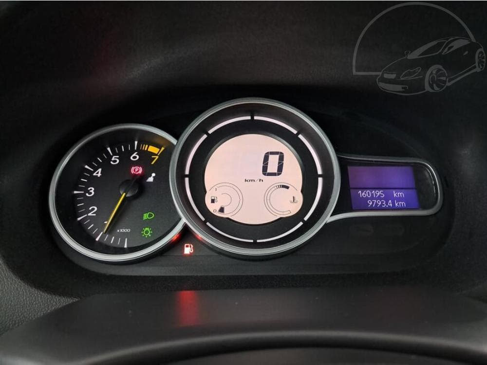 2011 Renault MEGANE - 11