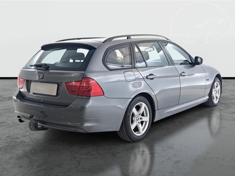 2009 BMW 3-SERIES - 5