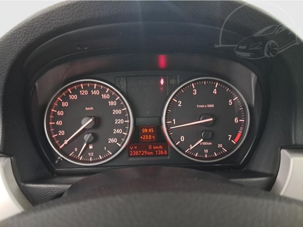2009 BMW 3-SERIES - 11