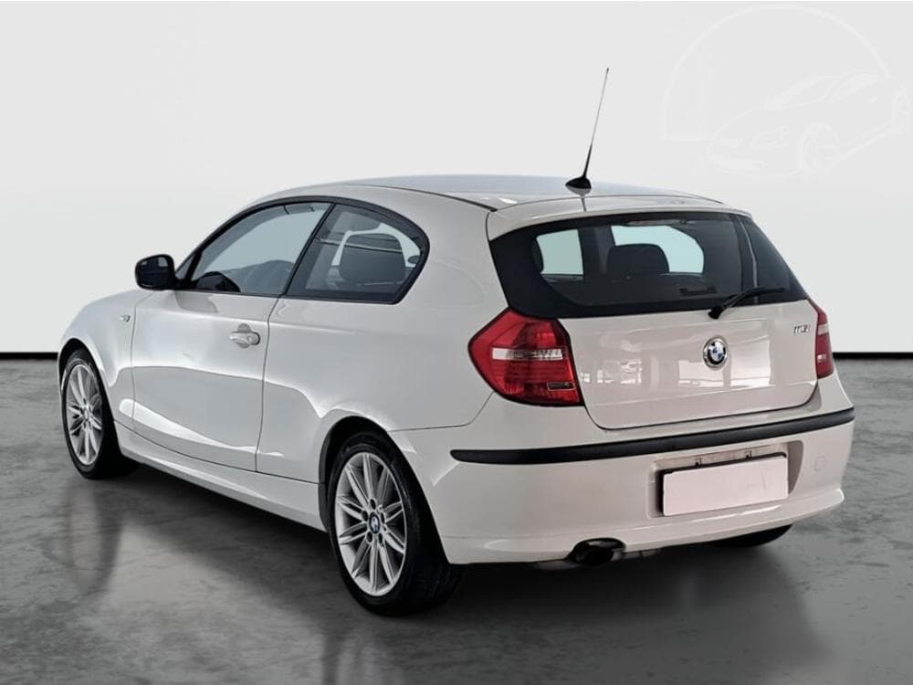 2011 BMW 1-SERIES - 4