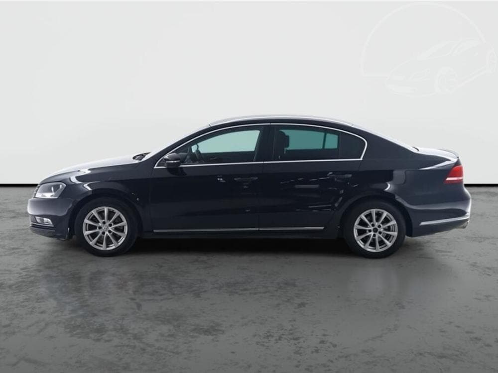 2011 Volkswagen PASSAT - 3