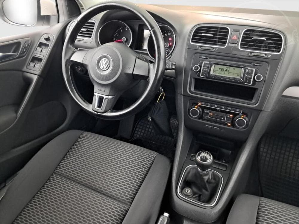 2010 Volkswagen GOLF - 7