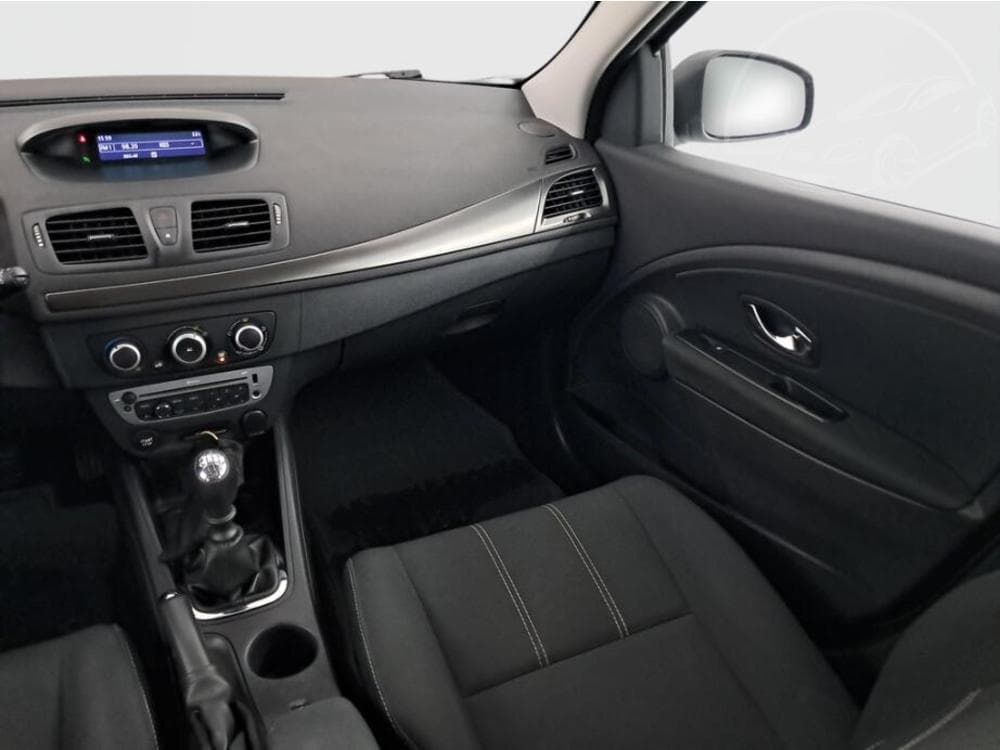 2014 Renault MEGANE - 8