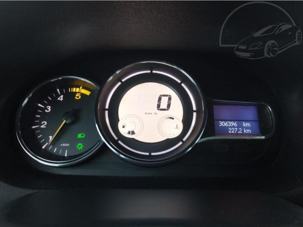 2010 Renault MEGANE - 11